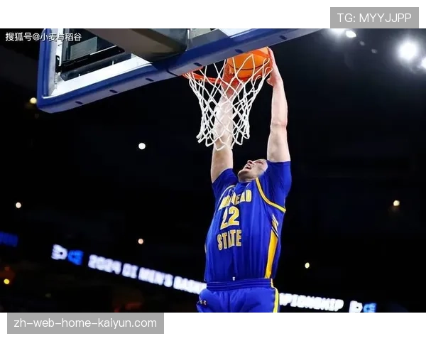 马刺下半场三分球18投10中命中率超55%，外线手感回暖成逆转要素